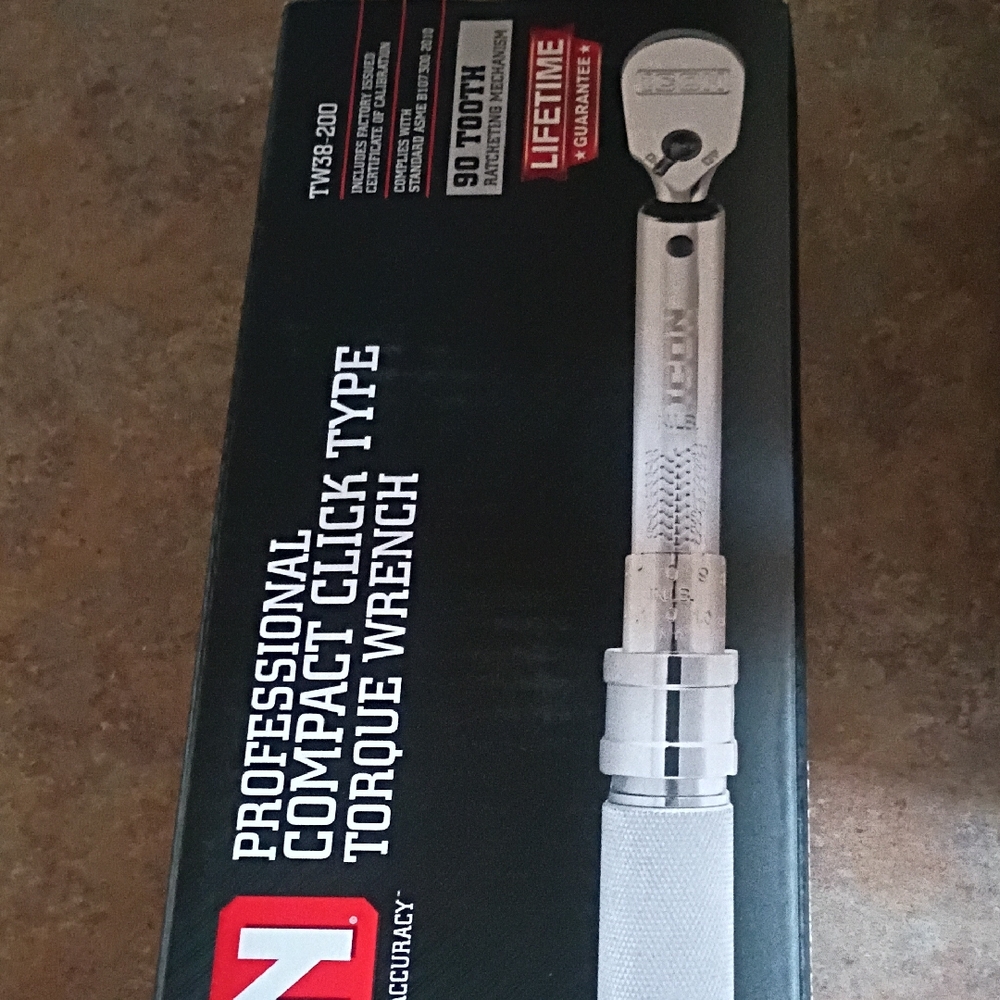 ICON Silver Torque Wrench with 90 Tooth Design